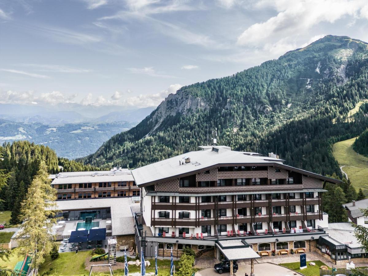 Falkensteiner Family Hotel Sonnenalpe سونينالب ناسفيلد المظهر الخارجي الصورة