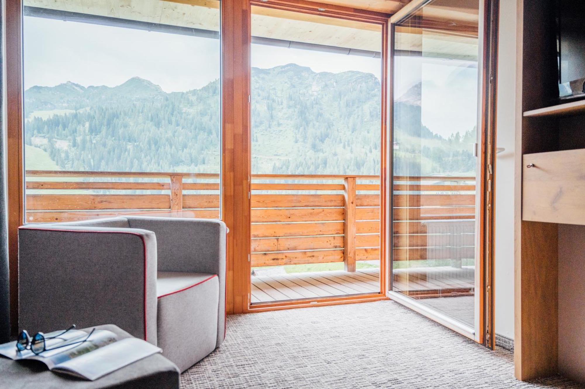 Falkensteiner Family Hotel Sonnenalpe سونينالب ناسفيلد المظهر الخارجي الصورة