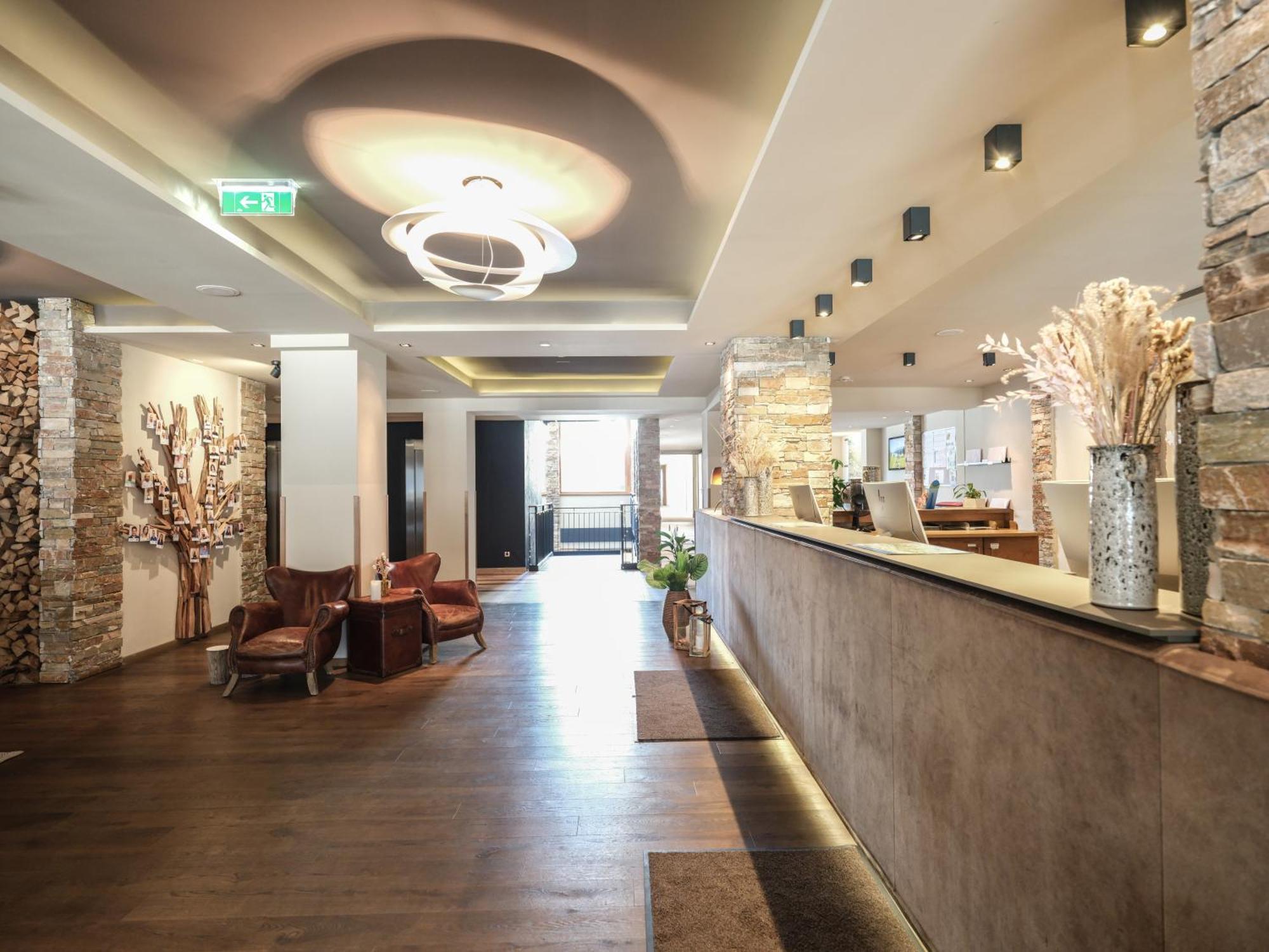 Falkensteiner Family Hotel Sonnenalpe سونينالب ناسفيلد المظهر الخارجي الصورة