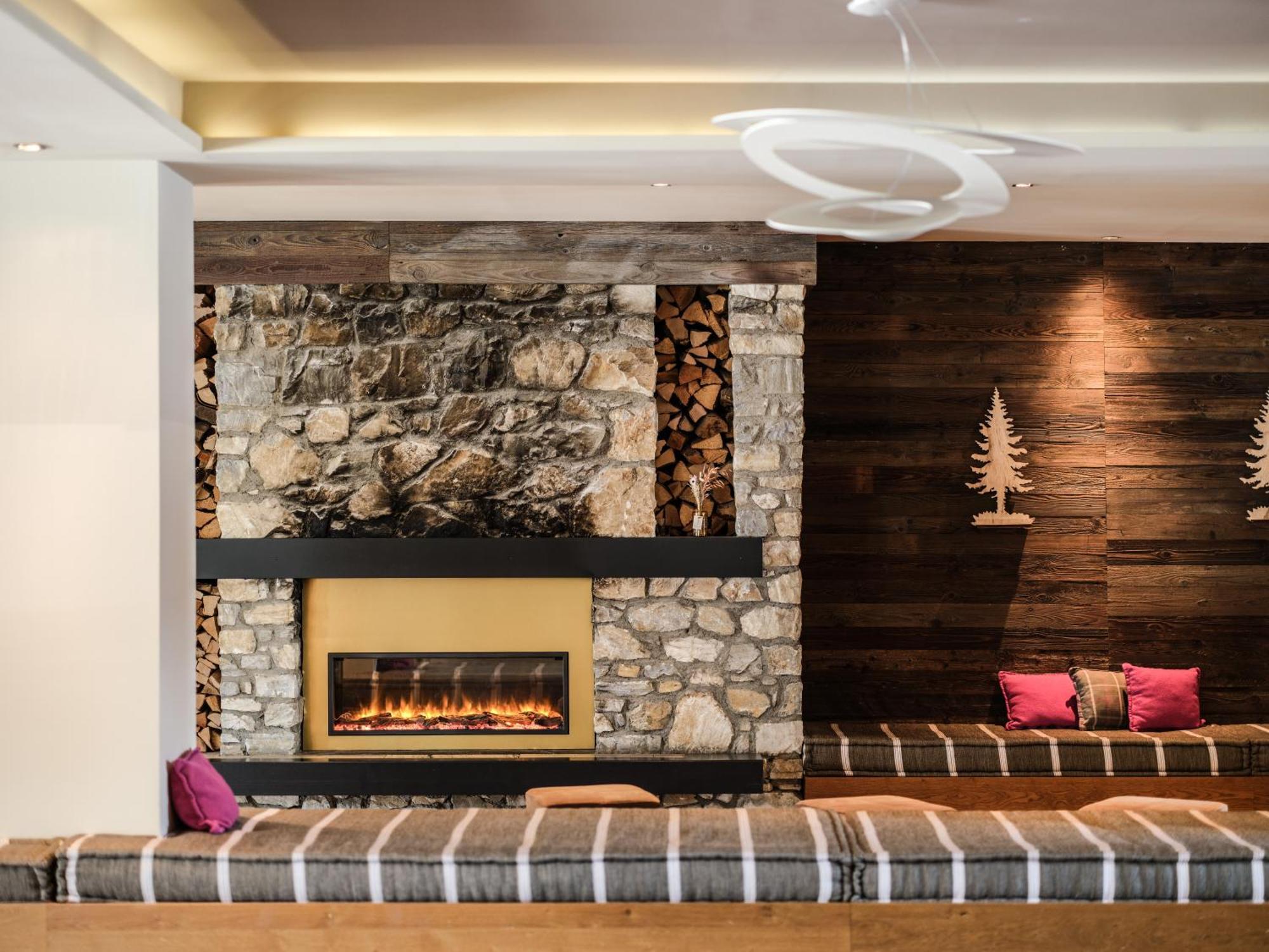 Falkensteiner Family Hotel Sonnenalpe سونينالب ناسفيلد المظهر الخارجي الصورة
