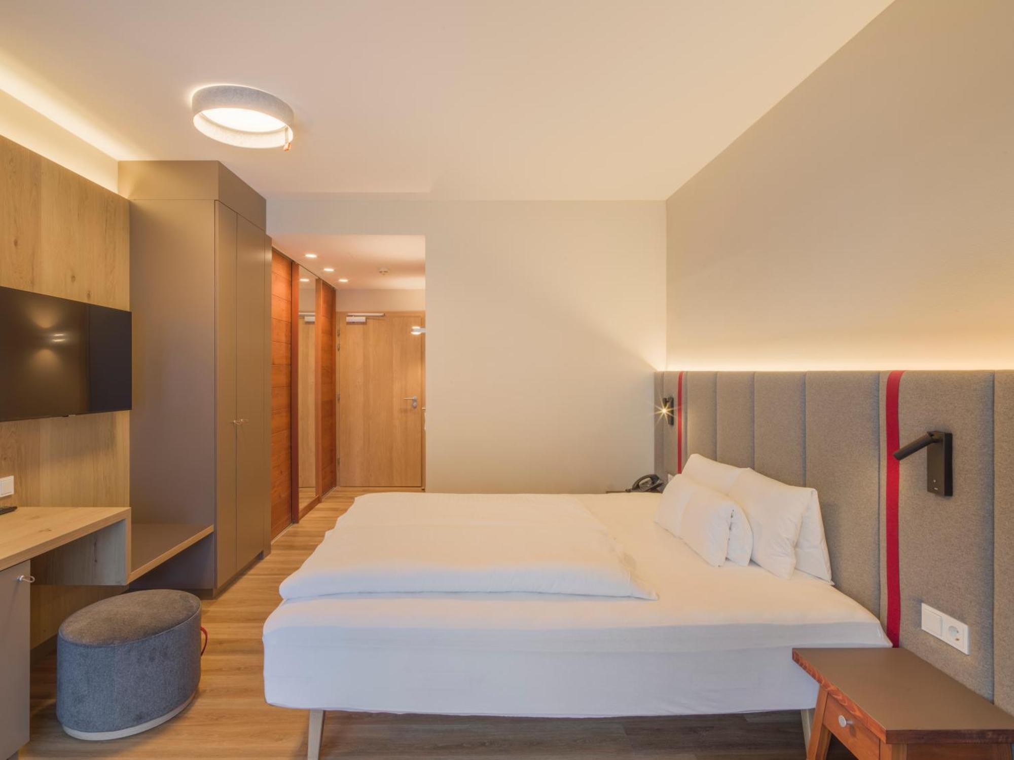 Falkensteiner Family Hotel Sonnenalpe سونينالب ناسفيلد الغرفة الصورة
