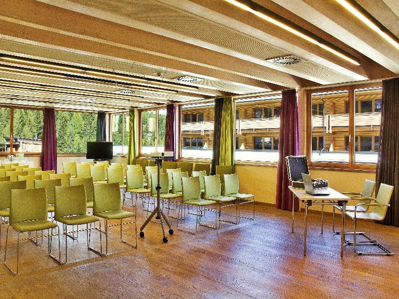 Falkensteiner Family Hotel Sonnenalpe سونينالب ناسفيلد المظهر الخارجي الصورة