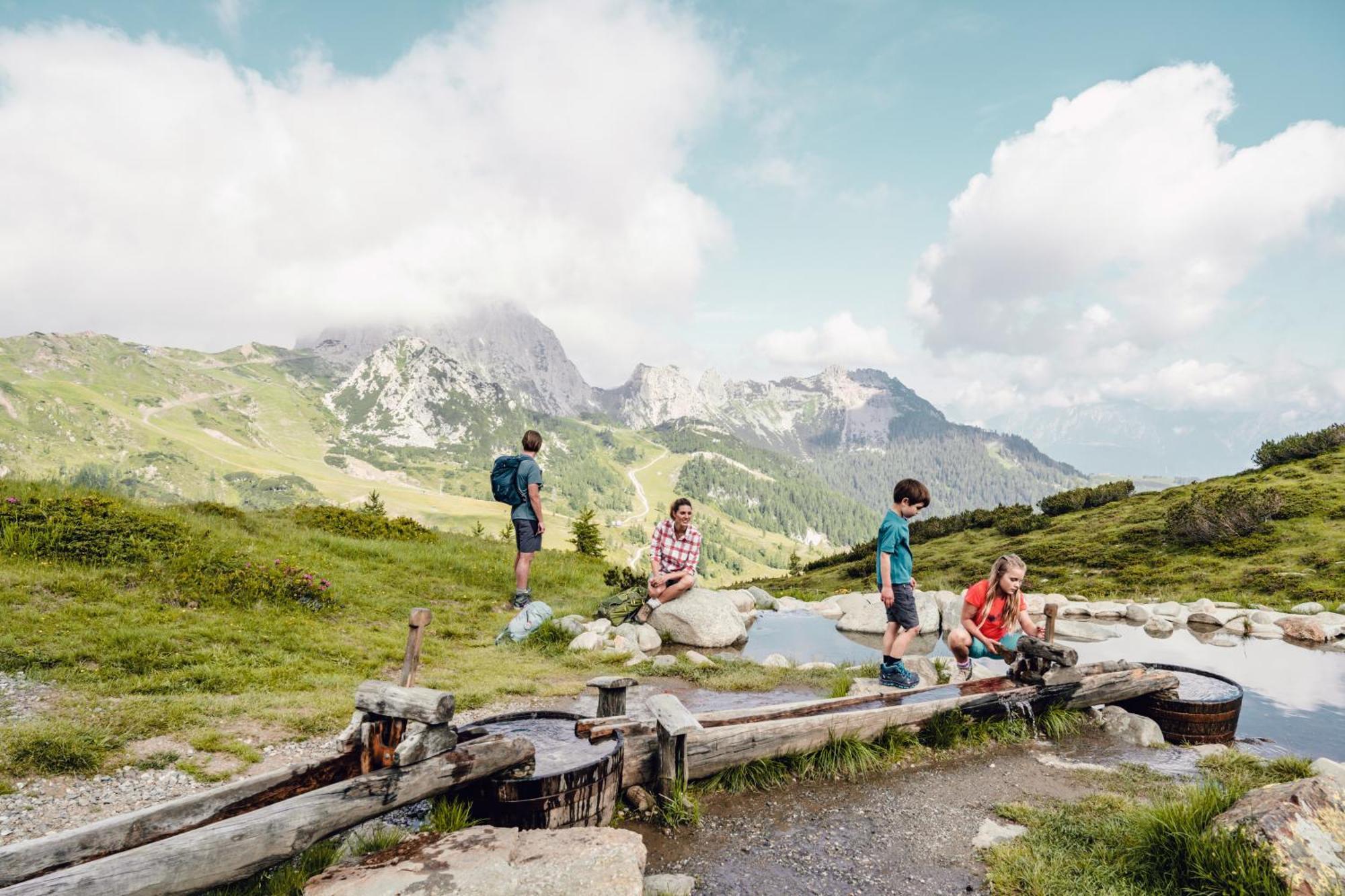 Falkensteiner Family Hotel Sonnenalpe سونينالب ناسفيلد المظهر الخارجي الصورة