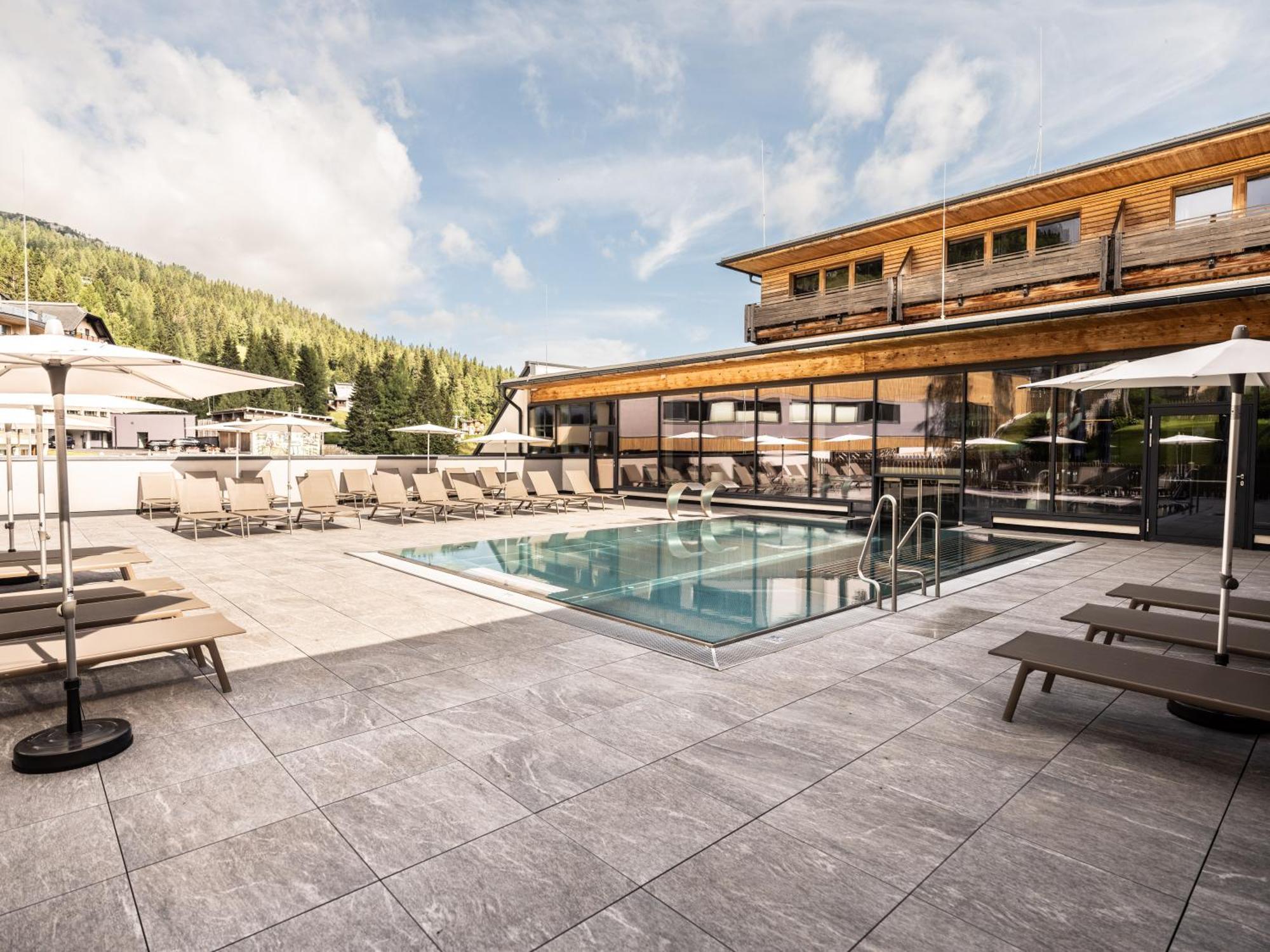 Falkensteiner Family Hotel Sonnenalpe سونينالب ناسفيلد المظهر الخارجي الصورة