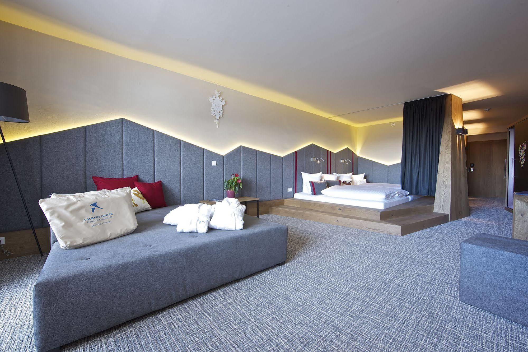 Falkensteiner Family Hotel Sonnenalpe سونينالب ناسفيلد المظهر الخارجي الصورة
